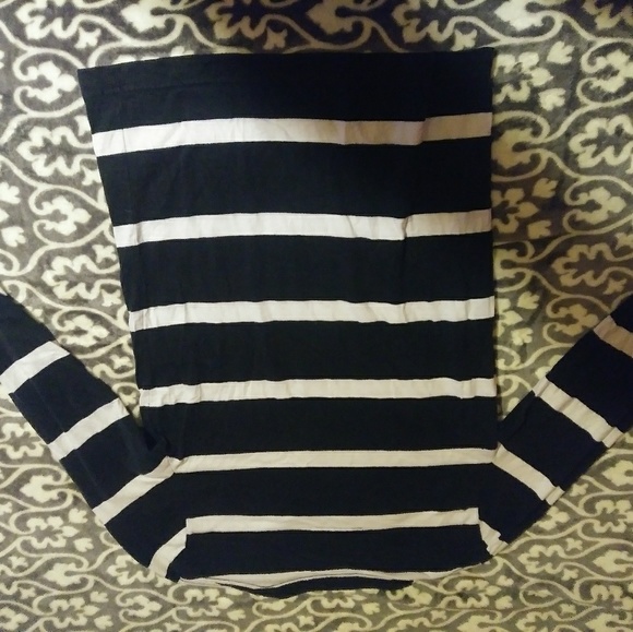 Hollister long sleeve shirt - Picture 3 of 3